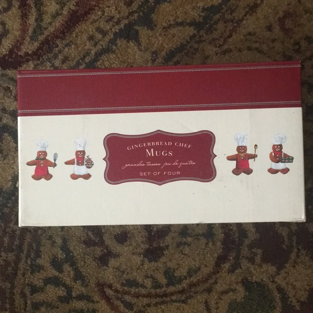 Williams Sonoma Gingerbread Mugs Set